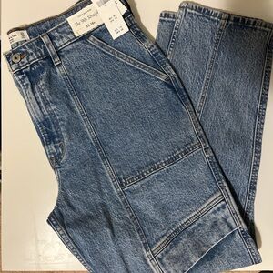 abercrombie & fitch ultra high-rise 90’s straight jeans NWT